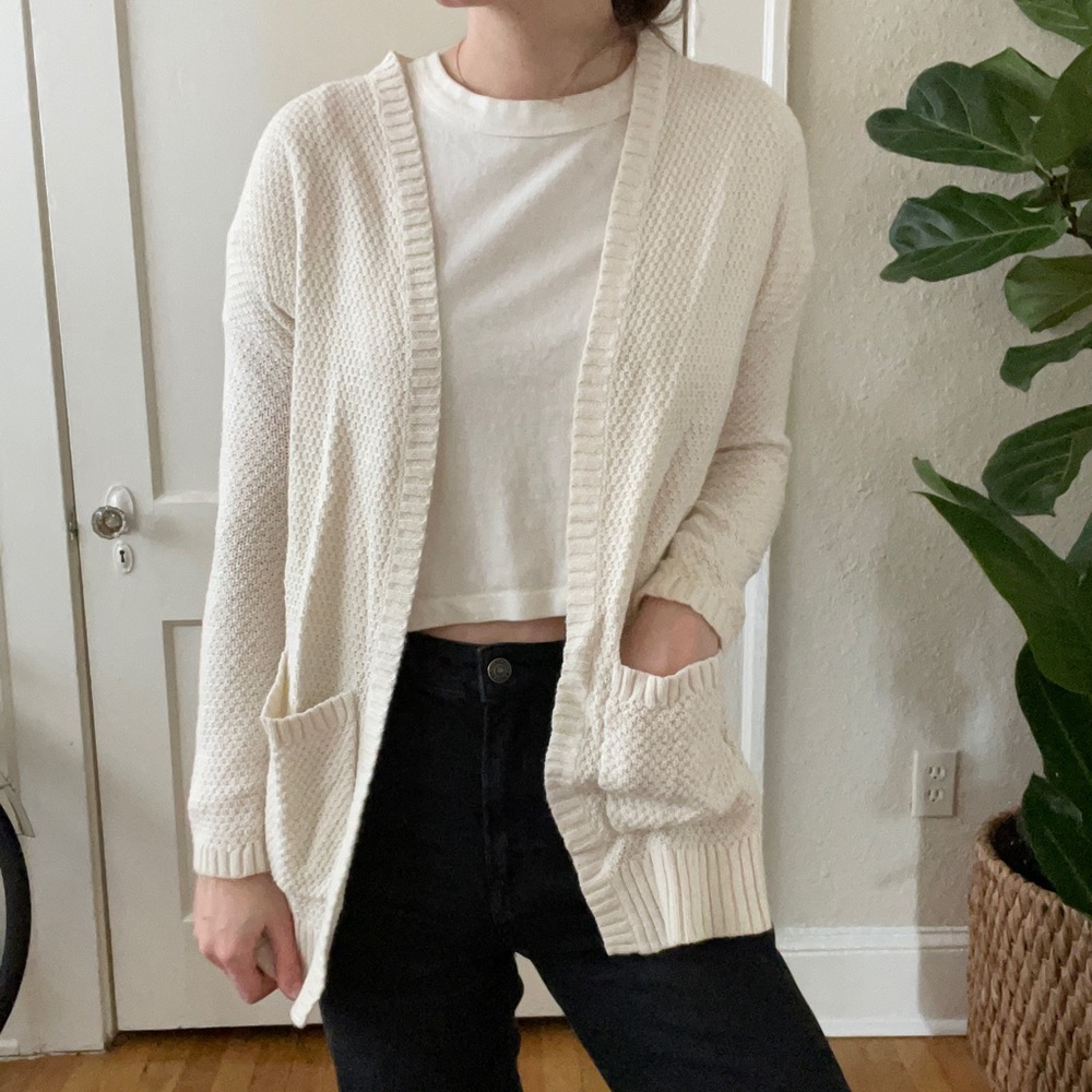 Urban Outfitters cream/white long cardigan with pockets and side cut